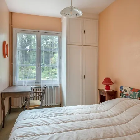 Maison Familiale Dans Les Pins A 300 M De La *