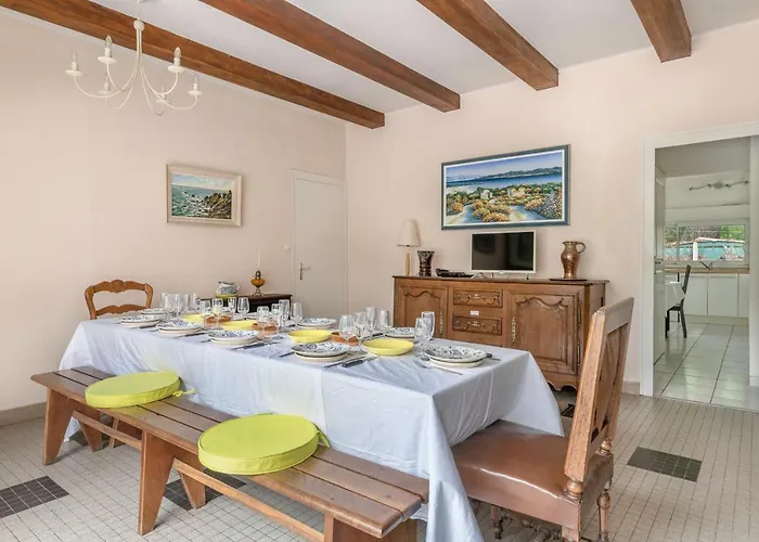 Maison Familiale Dans Les Pins A 300 M De La Prázdninový dům *